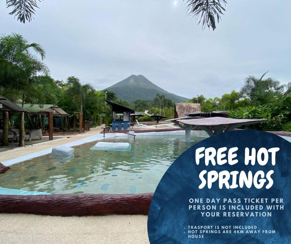 Green Leaf House La Fortuna Bagian luar foto